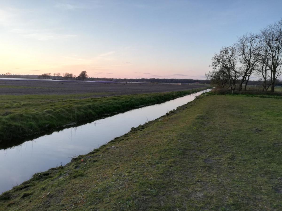 Cottage Egmond-Binnen Met Besloten Tuin エクステリア 写真